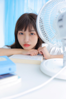 奥特曼动画片中文版